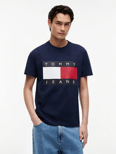 T-SHIRT TOMMY CON BANDIERA
