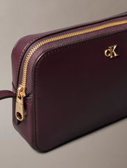 Borsa CALVIN KLEIN con logo monogramma