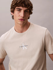 T-SHIRT CON LOGO MONOGRAMMA