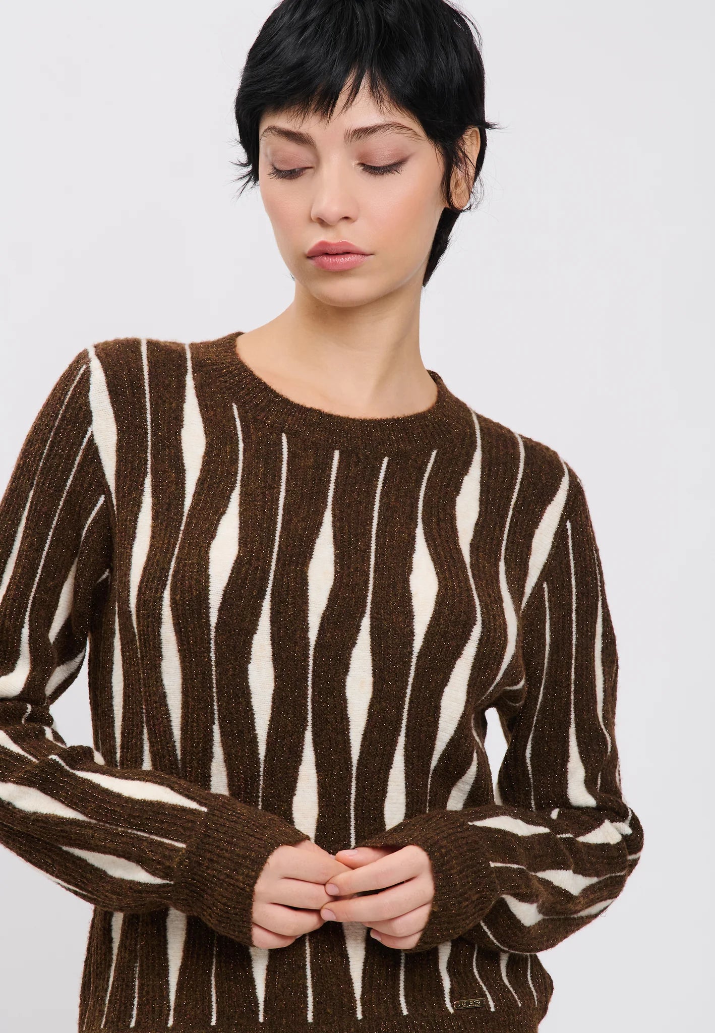 PULL 04Y148 INFLUENCER