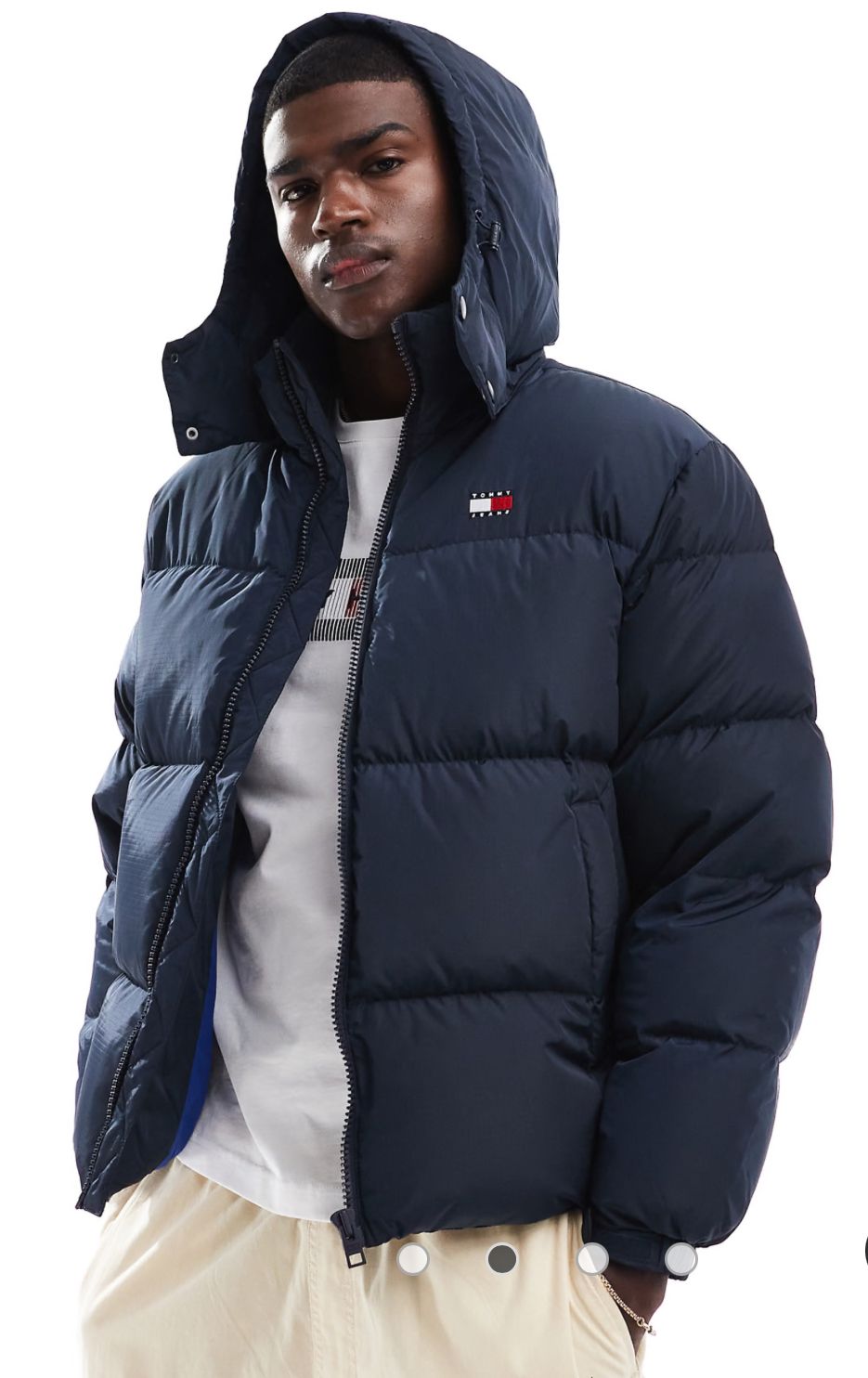 Tommy Jeans - Alaska - Piumino blu navy con bandiera sul retro