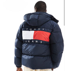 Tommy Jeans - Alaska - Piumino blu navy con bandiera sul retro