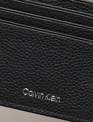 Portadocumenti Calvin Klein con logo stampato laminato
